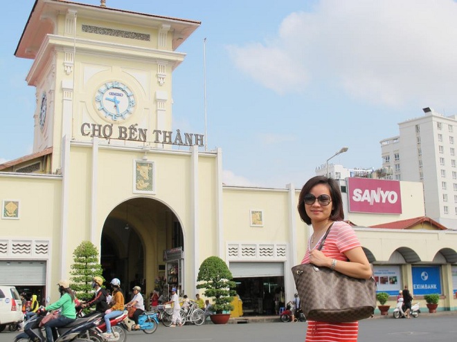 làm rèm cho chị Trần Vân Anh
